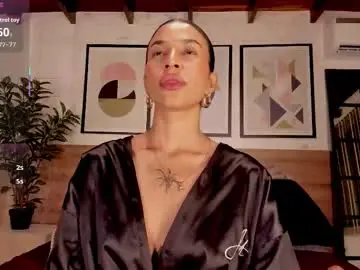 Chaturbate Adult Webcams of lunaruso