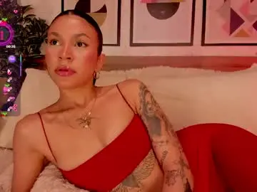 Chaturbate Best live sex cam show of lunaruso