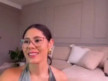 Chaturbate Live Sex Cam of marianthonia1