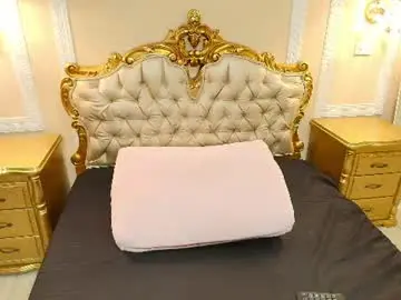 Chaturbate Free Porn Cam of paulinekosh