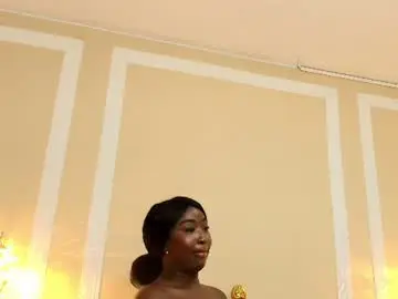 Chaturbate Live Sex of paulinekosh