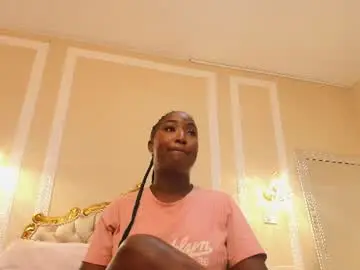 Chaturbate Watch Live Sex Cams of paulinekosh