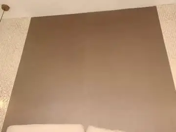 Chaturbate Free Porn Cam of paulinekosh