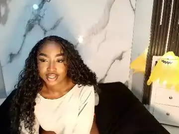 Chaturbate Best live sex cam show of paulinekosh