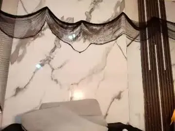 Chaturbate Live Porn of paulinekosh