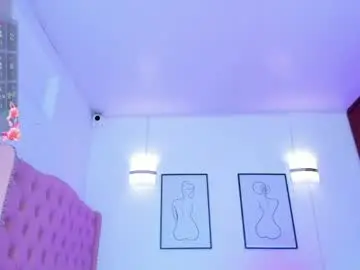 Chaturbate Free Porn Cam of queenlatina10