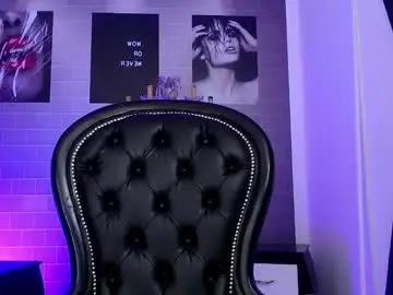 Chaturbate Sex Cam of aleesha_cameron02