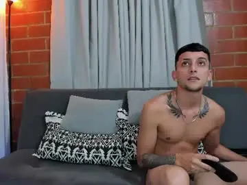 Chaturbate Live Sex Cam of ander_012