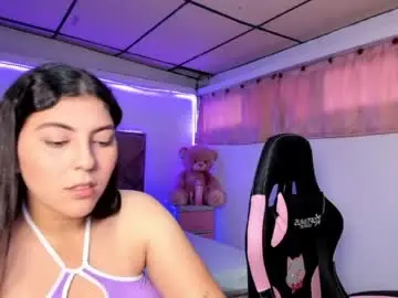 Chaturbate Nude Webcam of cristal_smith20