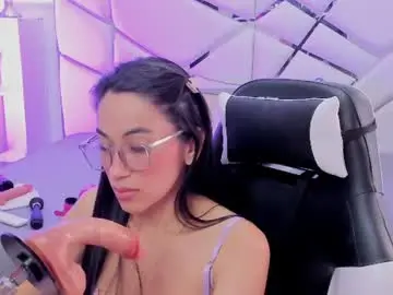 Chaturbate Live Sex Cam of gabbieskinny