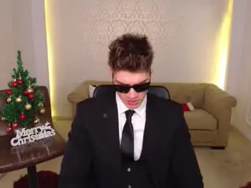 Chaturbate Best live sex cam show of maxkaiden