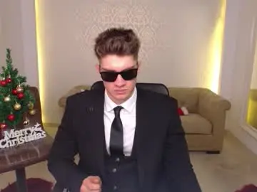 Chaturbate Sex Cam of maxkaiden