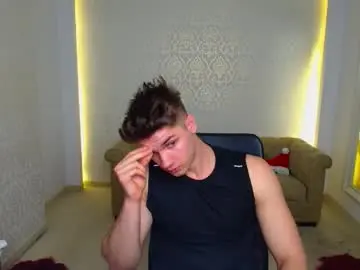 Chaturbate Private Sex Chat of maxkaiden