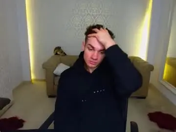 Chaturbate Nude Webcam of maxkaiden