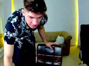 Chaturbate Sex Cam of maxkaiden