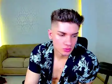 Chaturbate Best live sex cam show of maxkaiden