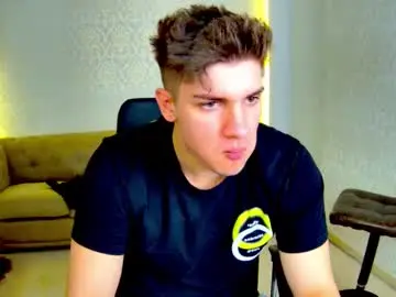 Chaturbate Live Porn of maxkaiden