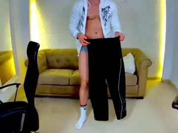 Chaturbate Free Porn Cam of maxkaiden