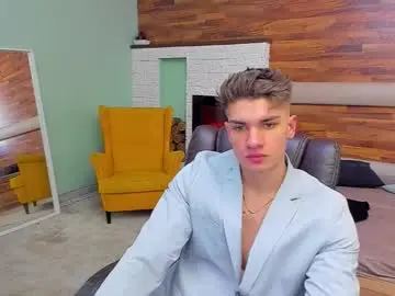 Chaturbate Nude Webcam of maxkaiden