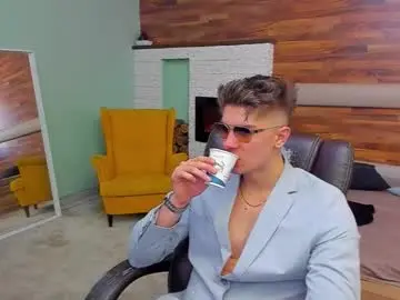 Chaturbate Watch Live Sex Cams of maxkaiden