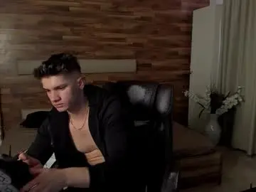 Chaturbate Live Sex of maxkaiden