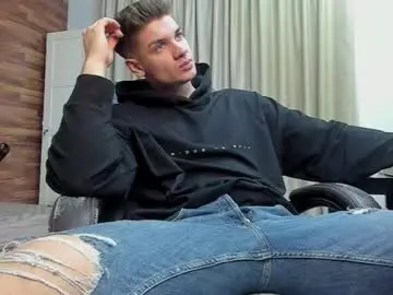 Chaturbate Live Porn of maxkaiden