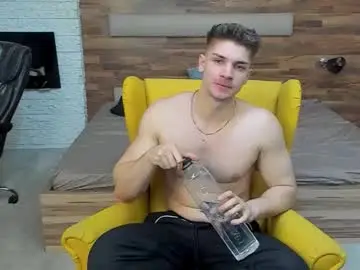 Chaturbate Adult Video Chat of maxkaiden