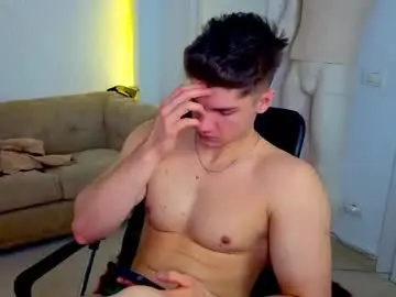 Chaturbate Sex Cam of maxkaiden