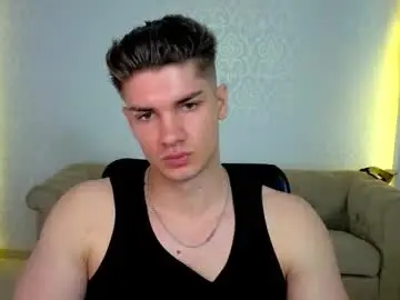 Chaturbate Best live sex cam show of maxkaiden