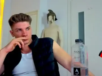 Chaturbate Private Sex Chat of maxkaiden