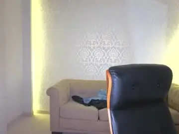 Chaturbate Live Sex Cam of maxkaiden