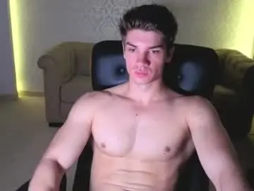 Chaturbate Live Sex Cam of maxkaiden