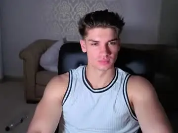 Chaturbate Sex Cam of maxkaiden