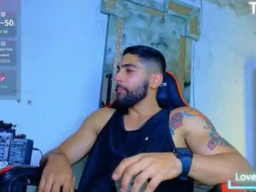 Chaturbate Live Sex Cam of perfec_king00