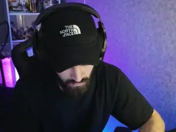 Chaturbate Nude Webcam of _serious_man