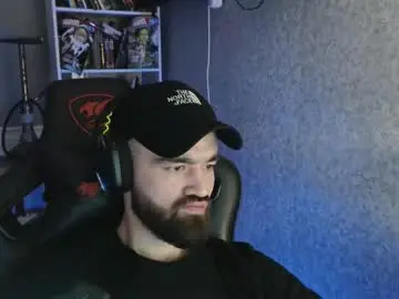 Chaturbate Free Porn Cam of _serious_man