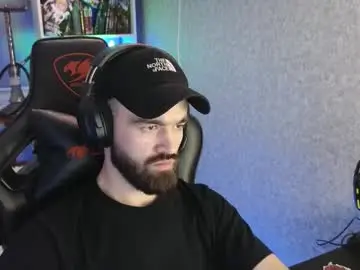 Chaturbate Free Porn Cam of _serious_man