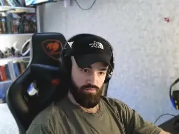 Chaturbate Nude Webcam of _serious_man