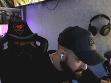 Chaturbate Live Sex Cam of _serious_man