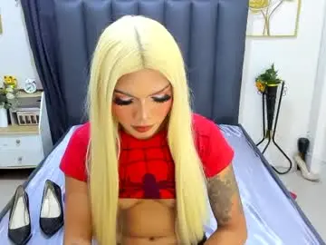Chaturbate Live Sex Cam of ava_gonz