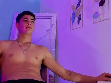 Chaturbate Free Live Porn of axelsavage11