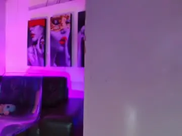 Chaturbate Live Sex Cam of kayilyn