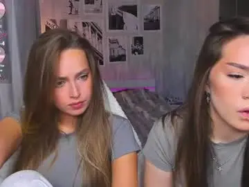 Chaturbate Live Sex of top_twins