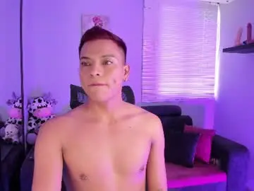 Chaturbate Live Sex of andrew_depp