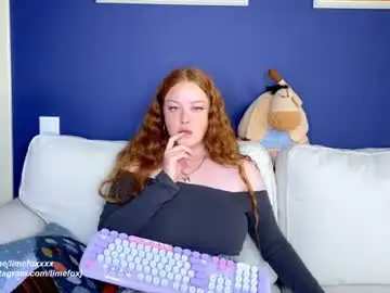 Chaturbate Live Sex Cam of frupi_land