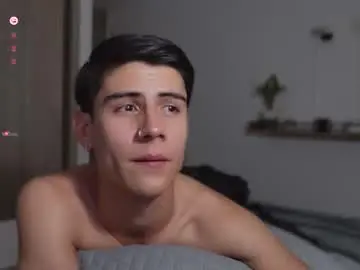 Chaturbate Free Porn Cam of hey_cesard