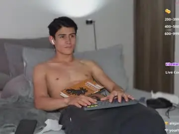 Chaturbate Adult Video Chat of hey_cesard