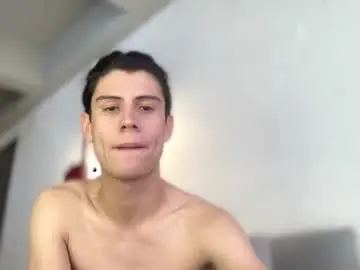 Chaturbate Live Porn of hey_cesard