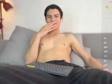 Chaturbate Watch Live Sex Cams of hey_cesard