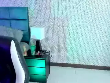 Chaturbate Watch Live Sex Cams of karoline_jones_